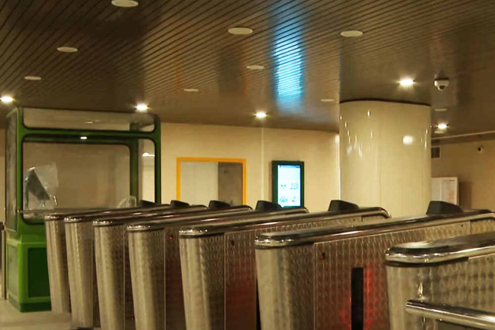 На третьей линии Минского метро установлены отечественные турникеты na-tretey-linii-minskogo-metro-ustanovleny-otechestvennye-turnikety