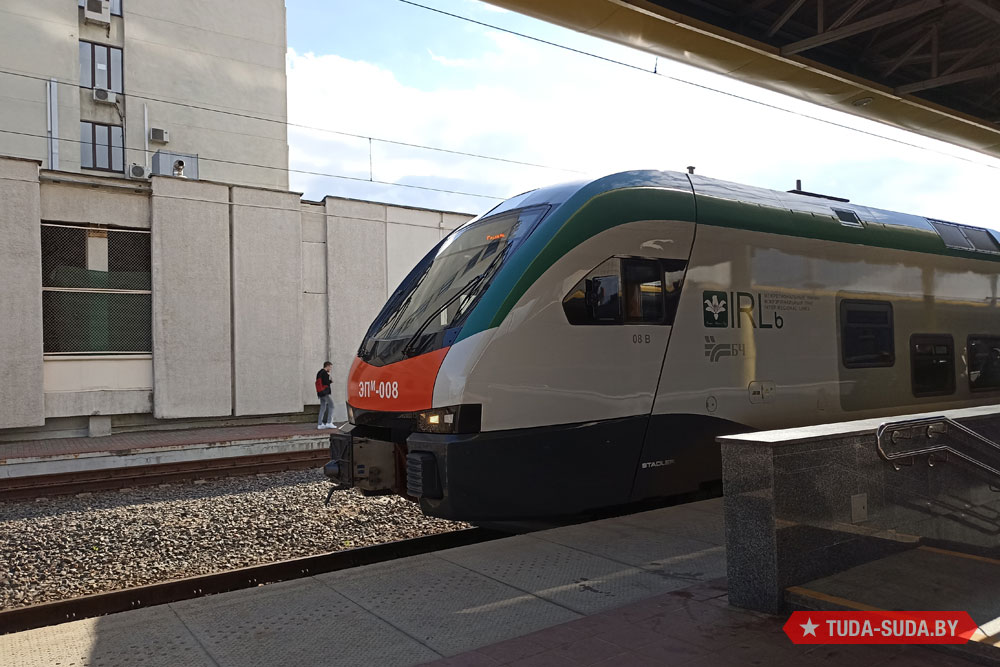 БелЖД пустит дополнительные поезда на каникулы и ноябрьские праздники БелЖД пустит дополнительные поезда