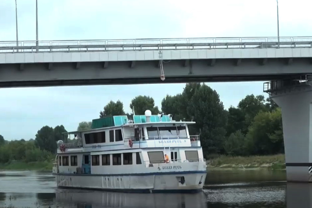 Теплоход Белая Русь