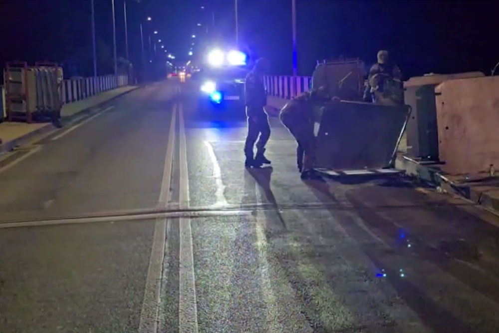 Польша открыла границу