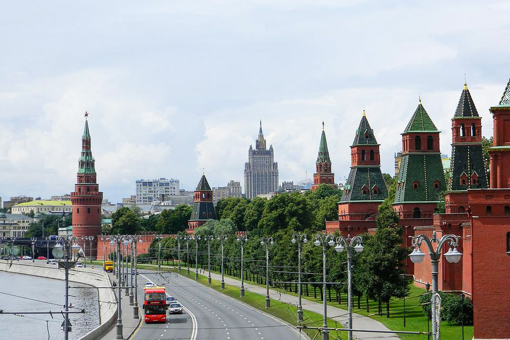 Золотой треугольник — Москва–Минск–Санкт-Петербург