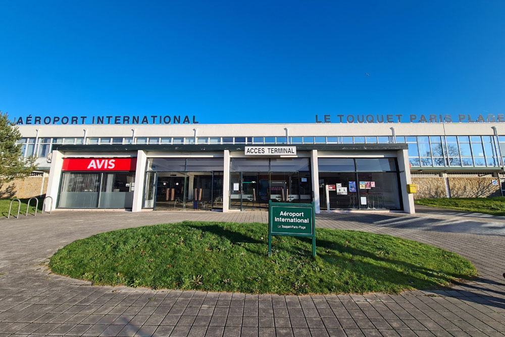 Французский аэропорт переименуют в честь Елизаветы II Аэропорт Туке-Пари-Плаж