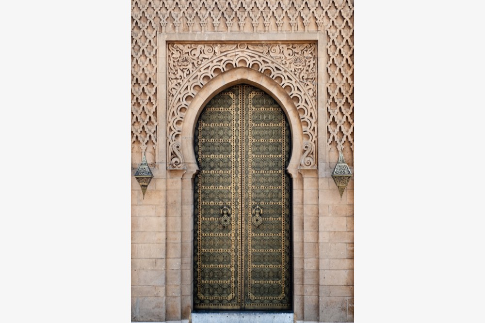 Красивые входные двери в Марокко